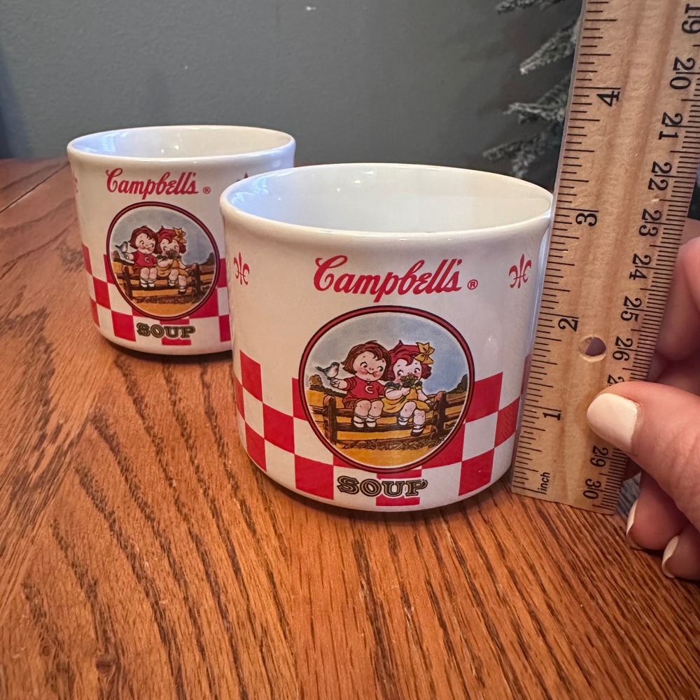 Campbell's Soup Mugs Set of 2 Red Excellent Vintage 2000s Kids Graphic - Picture 5 of 6